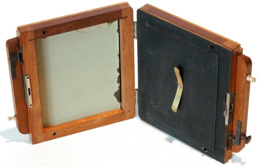 Herzog's version of an English book binder double plate holder. Herzog's version of an English book binder double plate holder.